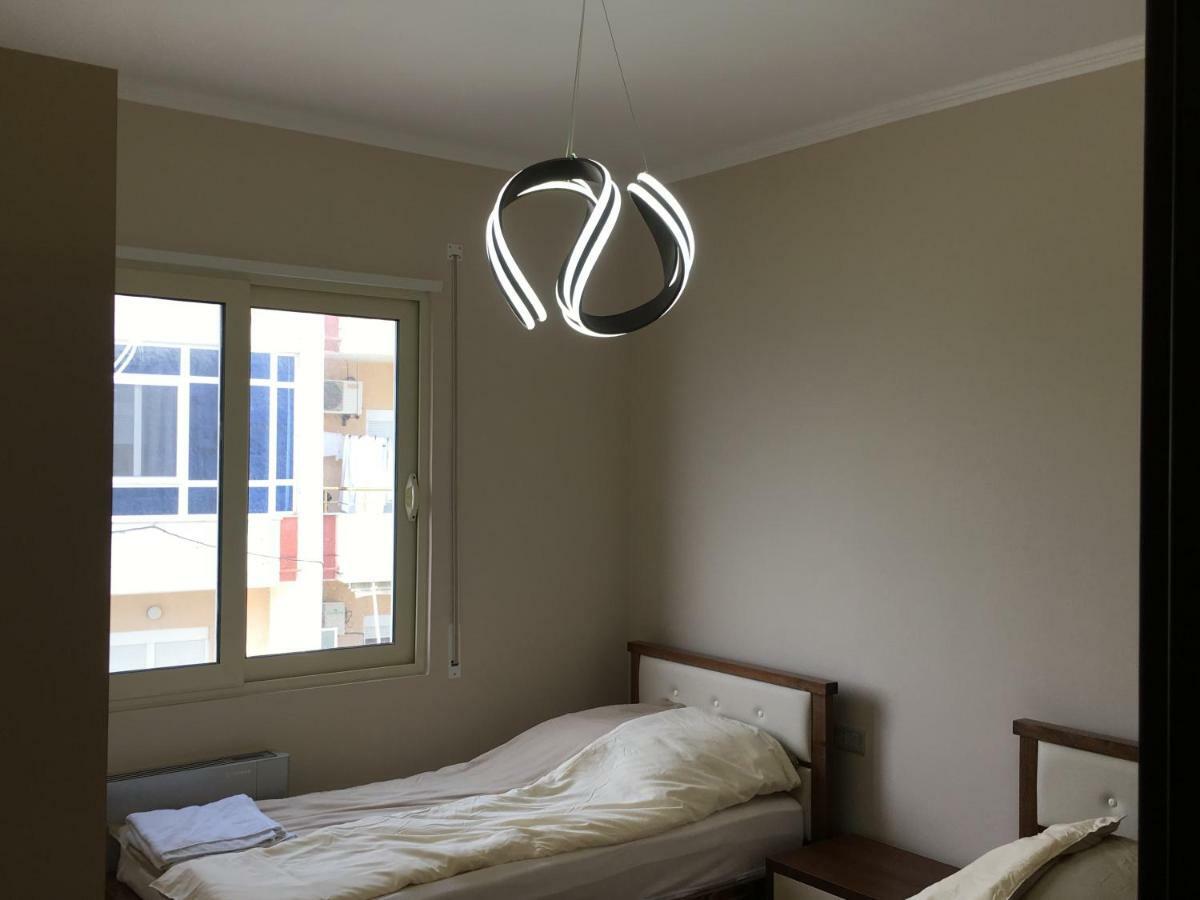 Sunny Apartment Vlore